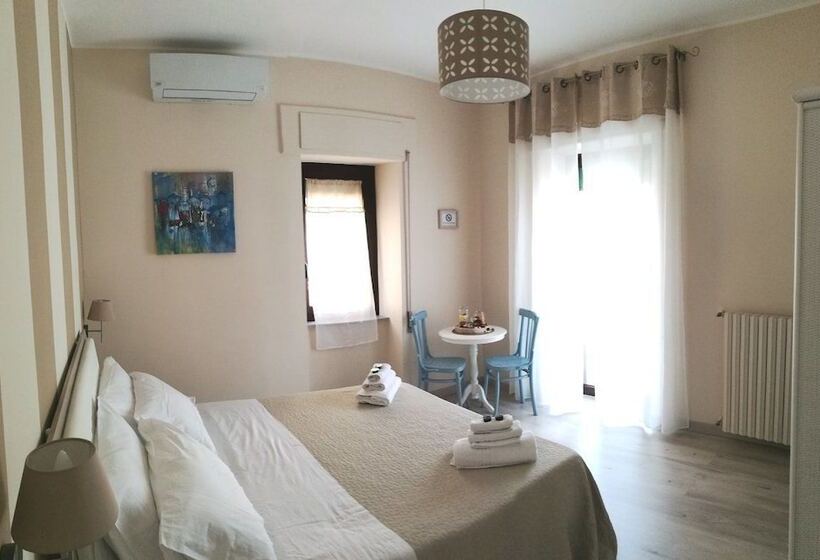 Номер Стандарт, Donna Melina