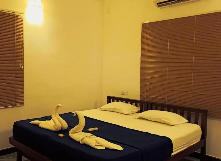 اتاق اکونومی, Janatha Homestay