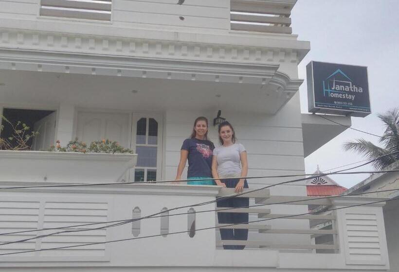 ベーシックルーム, Janatha Homestay