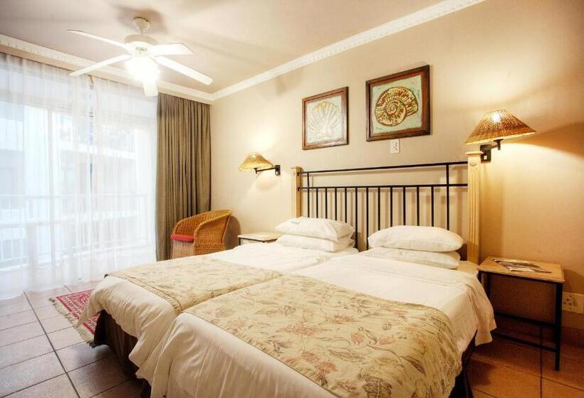 اتاق استاندارد, The Reef Apartments