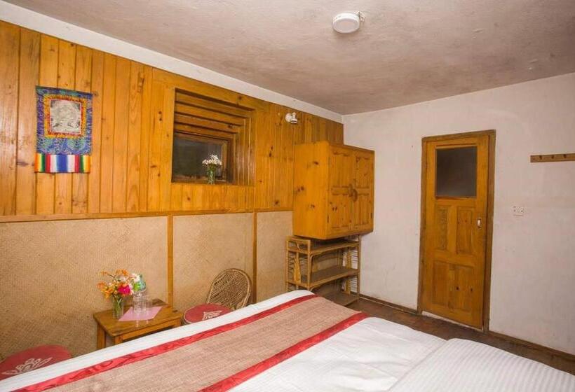 标准间带山景, Everest Manla Resort
