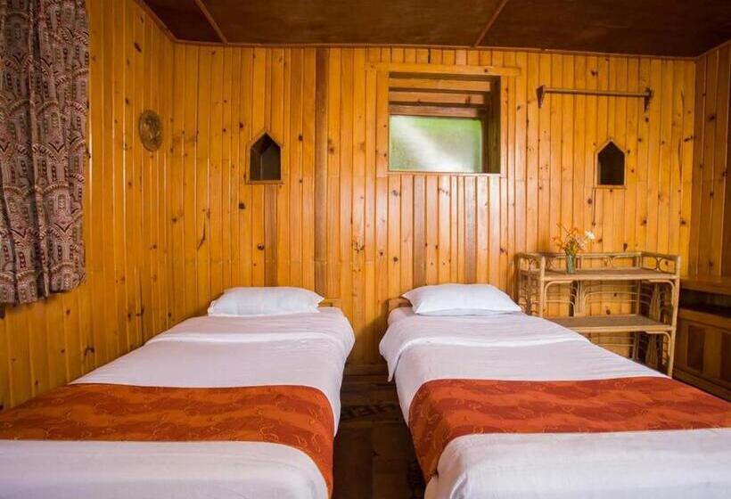 标准间带山景, Everest Manla Resort