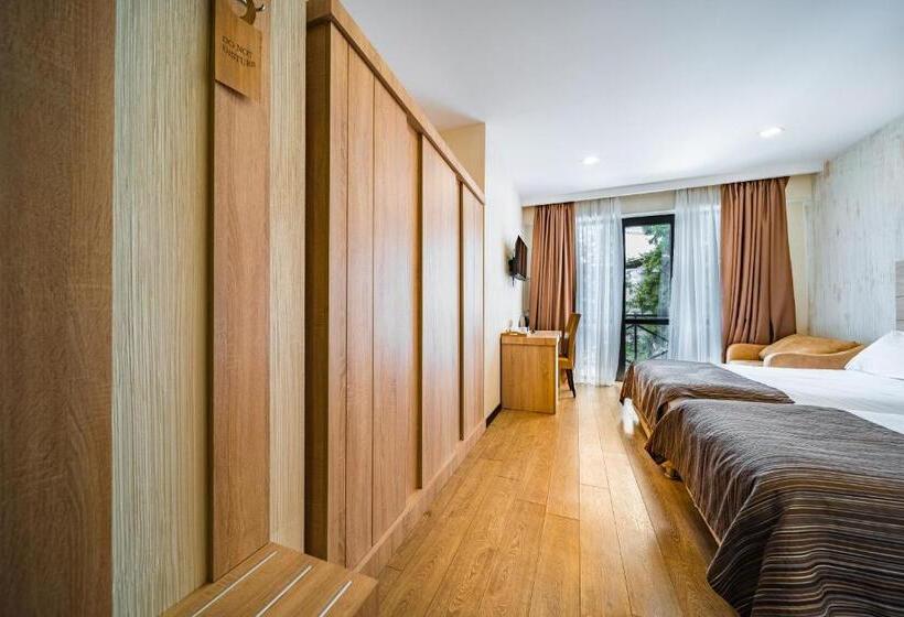 اتاق لوکس سه تخته, Bm Plaza