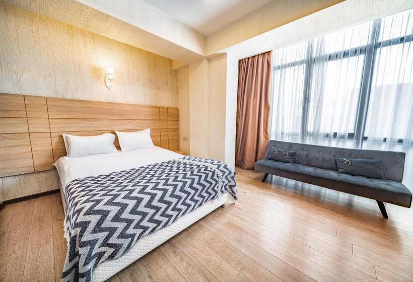 اتاق استاندارد با چشم‌انداز کوهستان, Bm Plaza