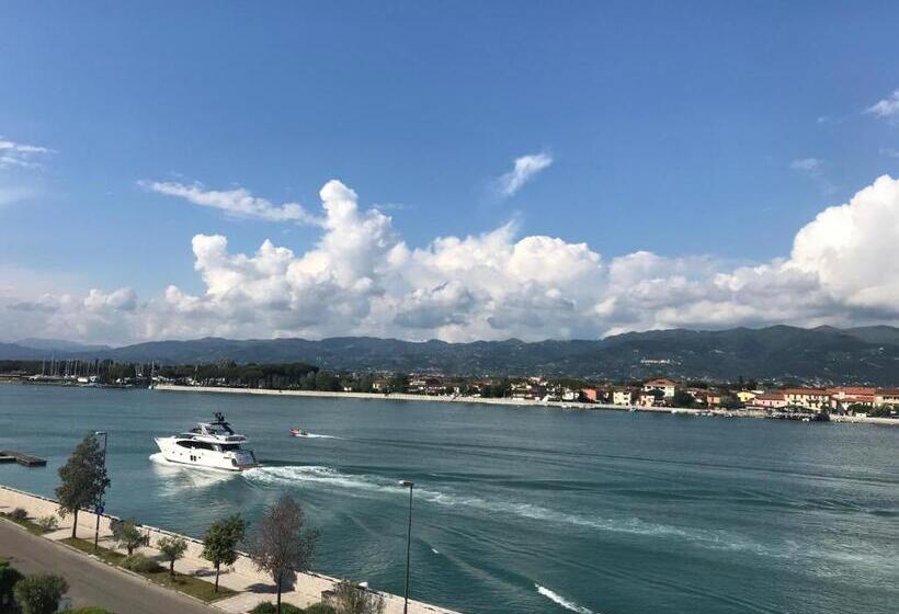 חדר סטנדרטי יחיד עם נוף לים, Garden Bocca Di Magra