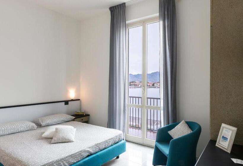 חדר סטנדרט נוף לים עם מרפסת, Garden Bocca Di Magra