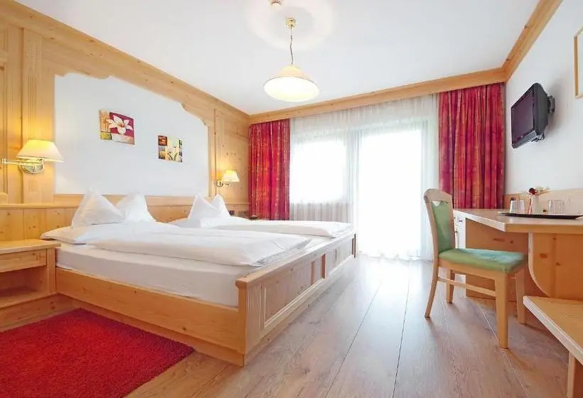 اتاق استاندارد با بالکن, Mountain B&b   La Scalira