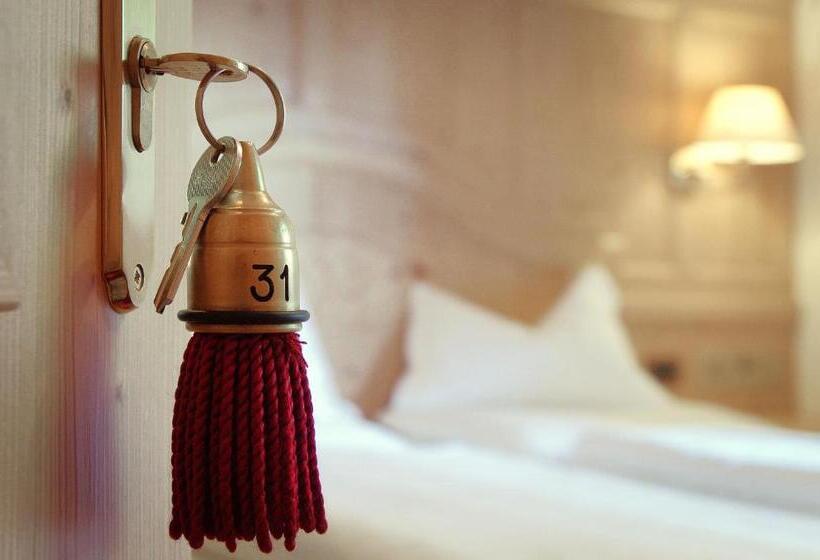 اتاق عادی, Mountain B&b La Scalira