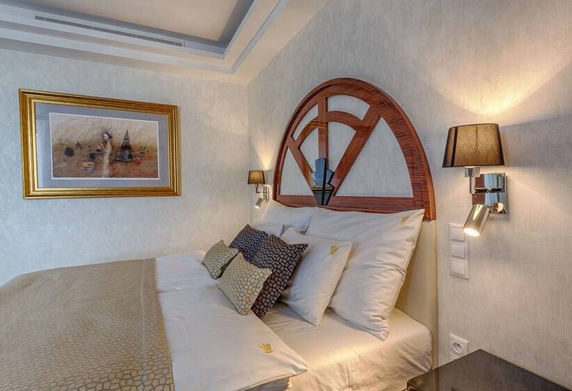 スタンダードシングルルーム, Royal Palace