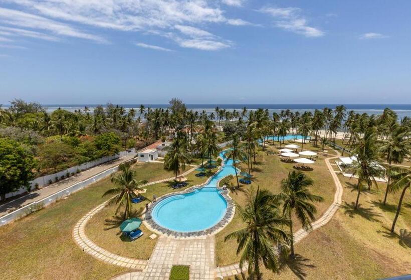 1 Bedroom Apartment Sea View, Sun N Sand Beach Resort