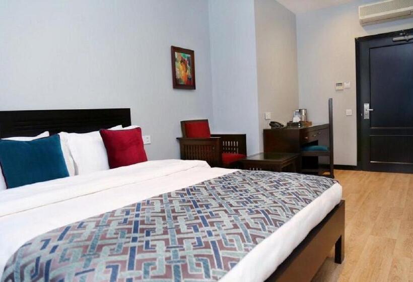 اتاق لوکس با بالکن, Vitrage