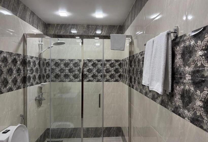 اتاق خانوادگی, Vitrage