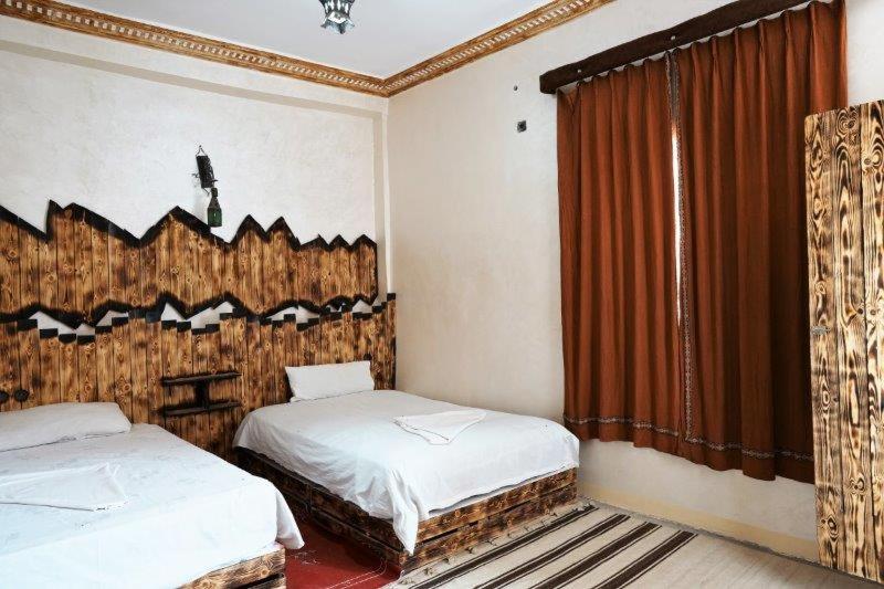 اتاق استاندارد چهار تخته, Dounia Hostel