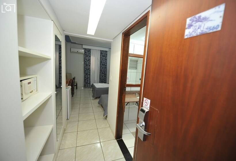 标准间, Barcelona