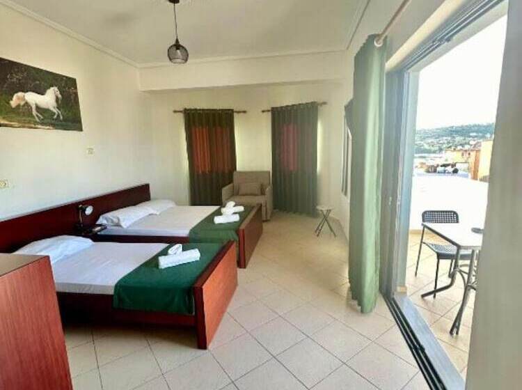 Quarto Quádruplo Standard Vista Mar, Bliss