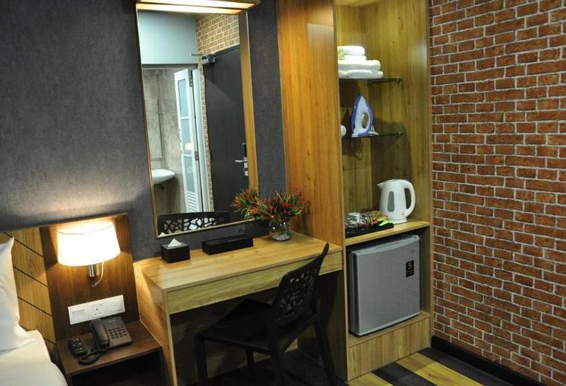Четырехместный Номер Стандарт, Valya Hotel, Kuala Terengganu