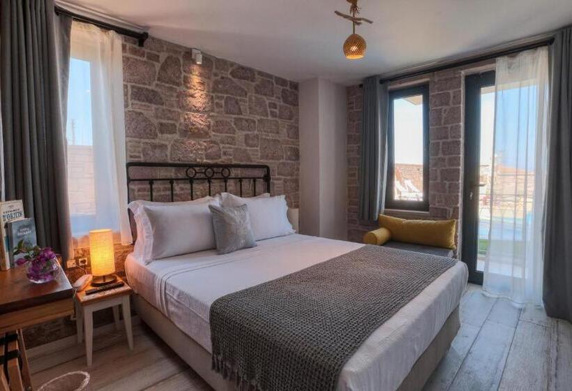 스탠다드 룸 풀장 전망, Sukha Cunda Otel