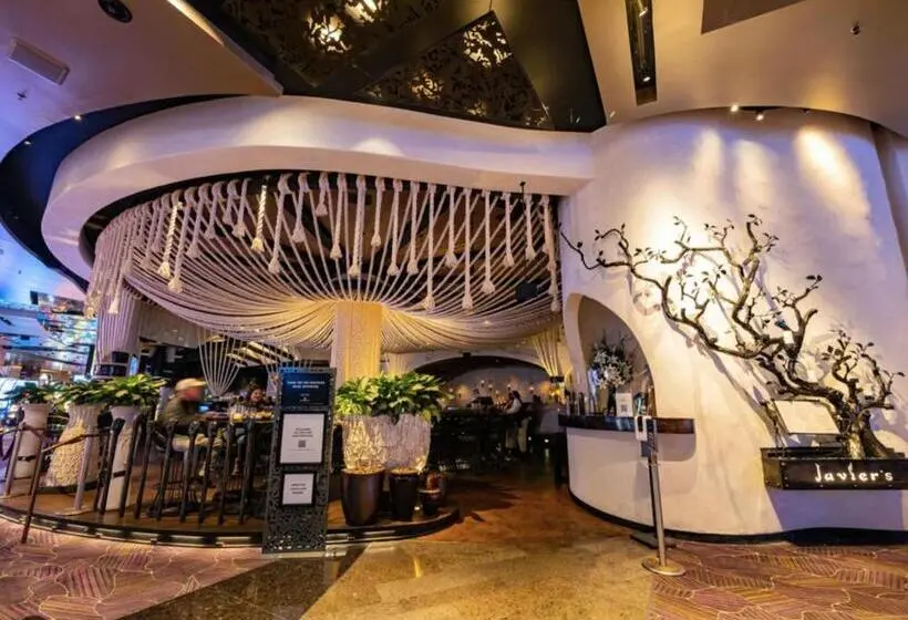 スタンダードスタジオ, Vdara Beautiful Suite On 22nd Flr Free Valet Parking
