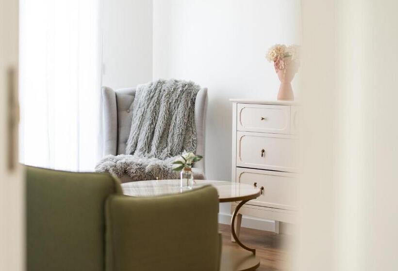 Люкс с Балконом, Azores Homes Resort & Spa