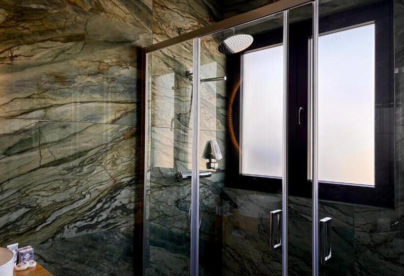 Люкс с Балконом, Azores Homes Resort & Spa