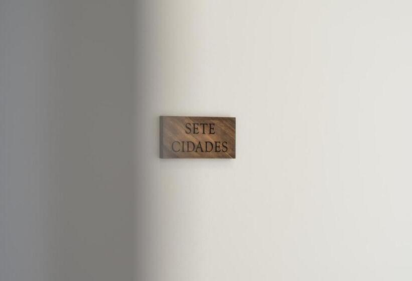 Люкс с Балконом, Azores Homes Resort & Spa