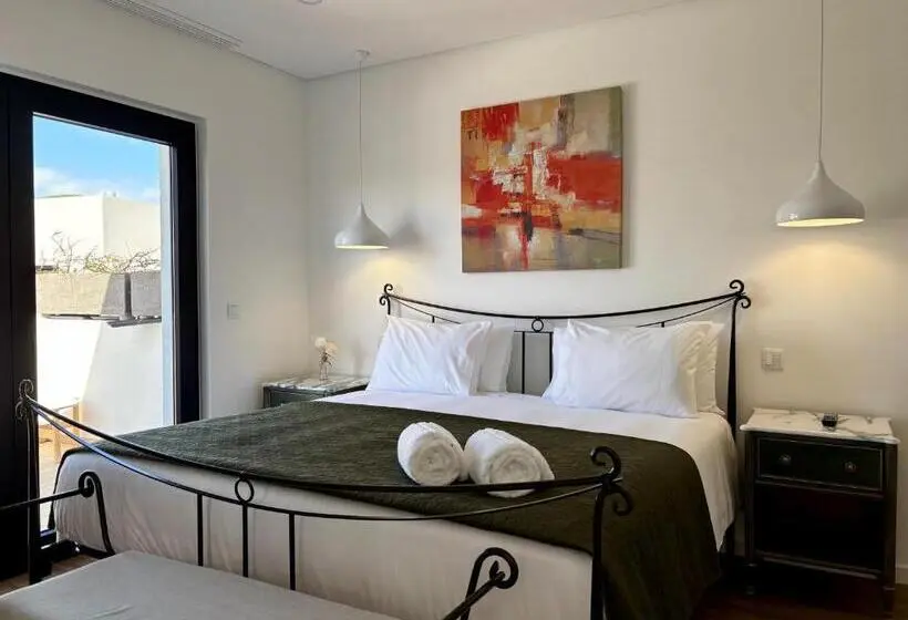 キングサイズベッドのスタンダードルーム, Azores Homes Resort & Spa