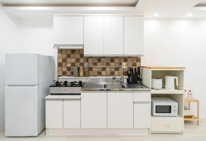 스탠다드 스튜디오, Gapyeong Daengdaengi Dog Pension Silver