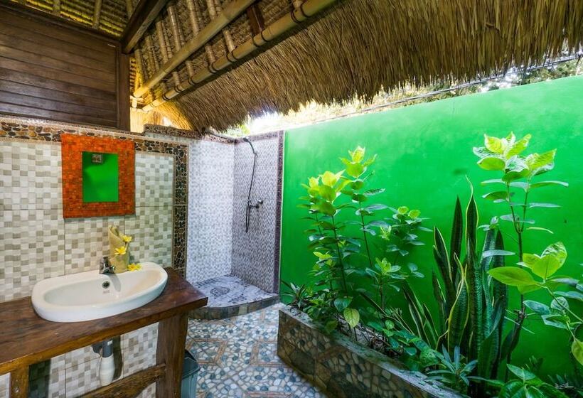 בונגלו סטנדרט 2 חדרי שינה, The Dafish Ceningan