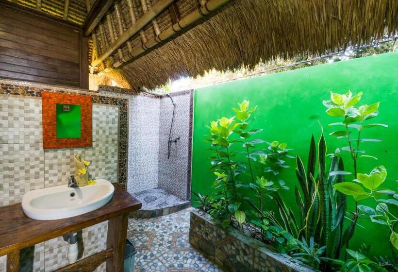 בקתה סטנדרטית עם נוף לים, The Dafish Ceningan