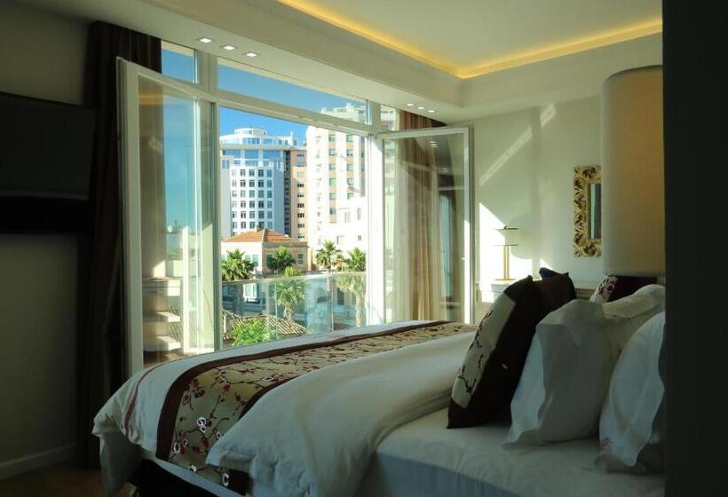 シティビュースイート, Brais