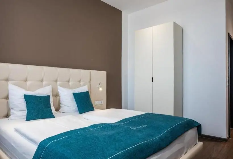 スーペリアファミリールーム, Rheincity Hotel & Boardinghouse