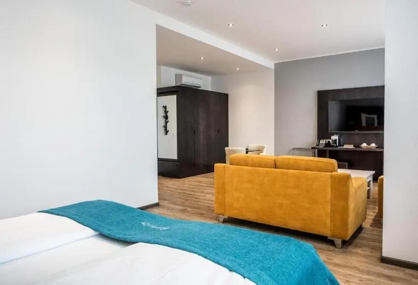 ジュニアスイート, Rheincity Hotel & Boardinghouse