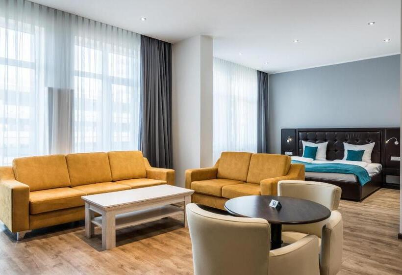 주니어 스위트, Rheincity Hotel & Boardinghouse