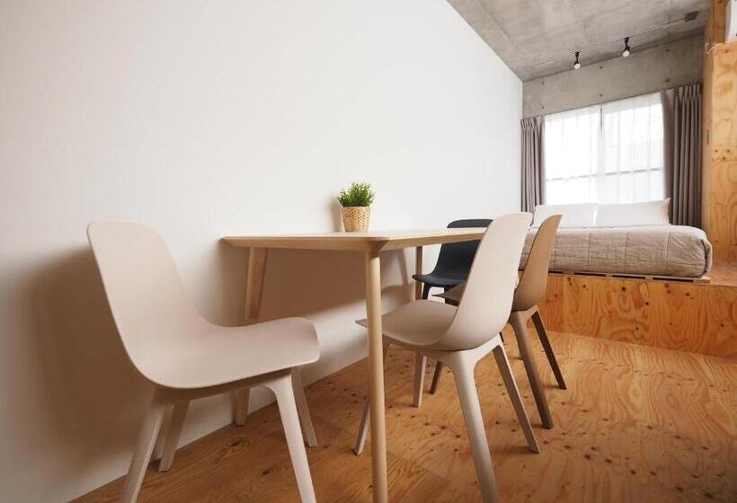 اتاق استاندارد چهار تخته, Smi:re Stay Oshiage