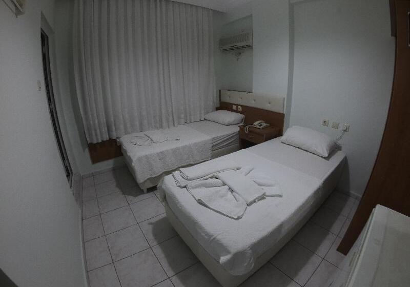 اتاق استاندارد, Almir Otel