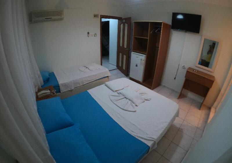 غرفة قياسية ثلاثية, Almir Otel