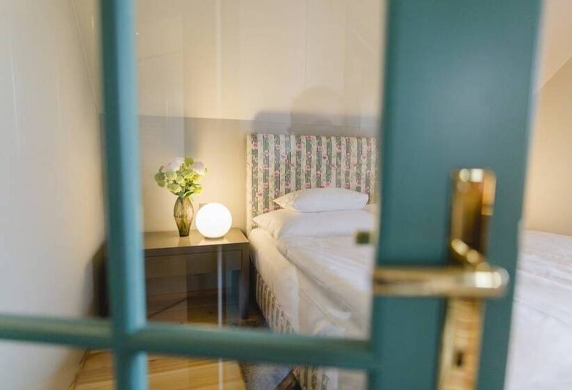 スタンダードルーム, Jaglhof