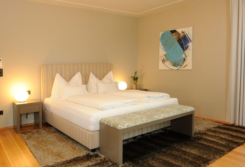 デラックスルーム, Jaglhof