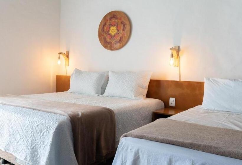 סוויטה עם מרפסת, Pousada Rosa Tropicalia