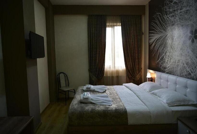 اتاق استاندارد, The K Tbilisi