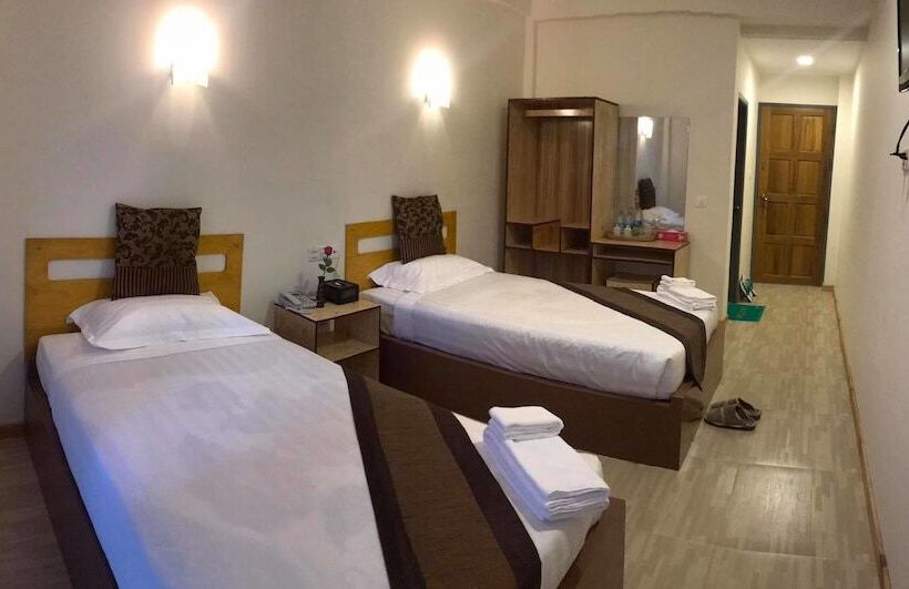 اتاق سوپریور, Sky Motel Kalaw