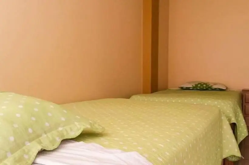 スタンダードルーム, Hostal Mendieta