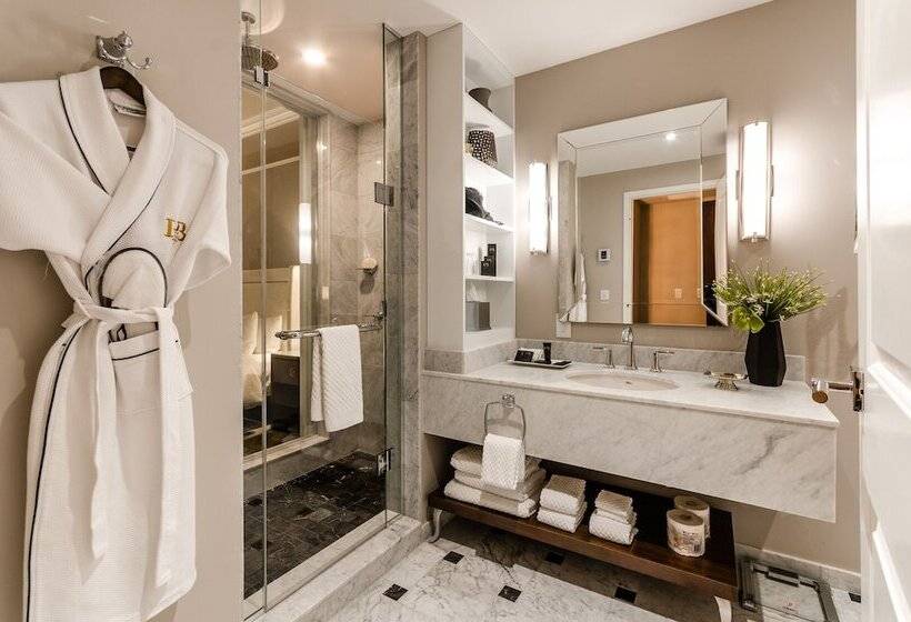 Номер Классика Двуспальная Кровать, Birks Montreal