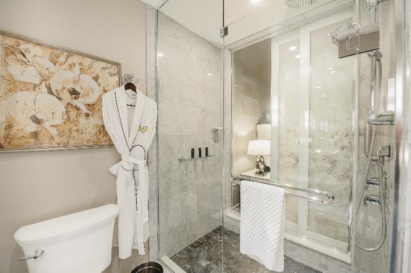 Номер Классика Кровать Кинг, Birks Montreal