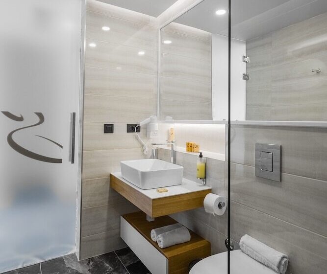 اتاق استاندارد, Sky