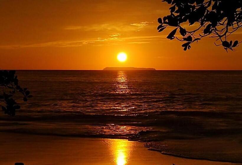 ガーデンビューファミリールーム, The Sunset Tucano Lodge