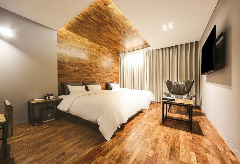 شقة ديلوكس غرفة واحدة, Yeoubi