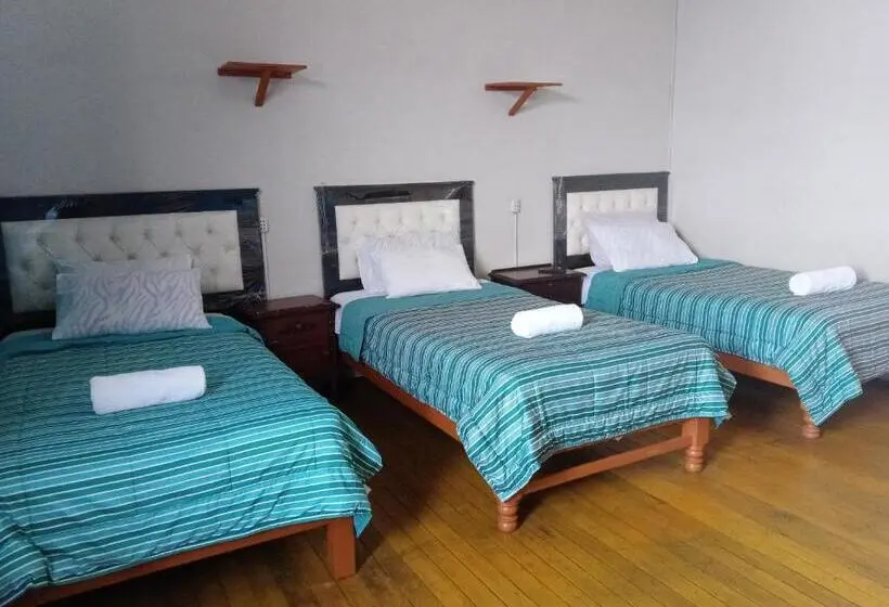 اتاق استاندارد سه نفره, Misti Hostel B&b