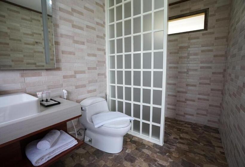 Президентский Люкс, The Onsen Hot Spring Resort