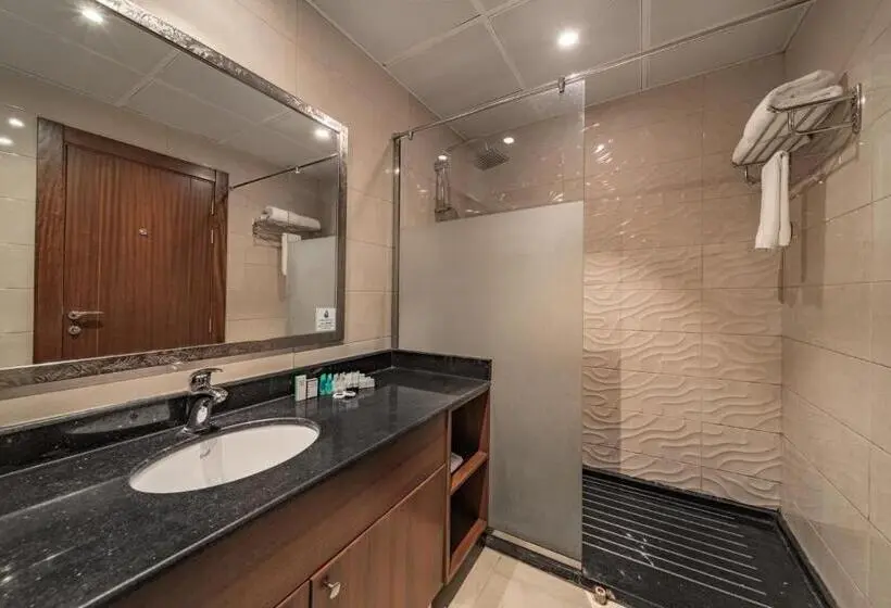 اتاق استاندارد با تخت بزرگ, Sunday Red Sea Fountain Alhamra Formerly Vivid Plaza